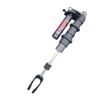 Tlumič přední levý RZR PRO R Polaris 7045701